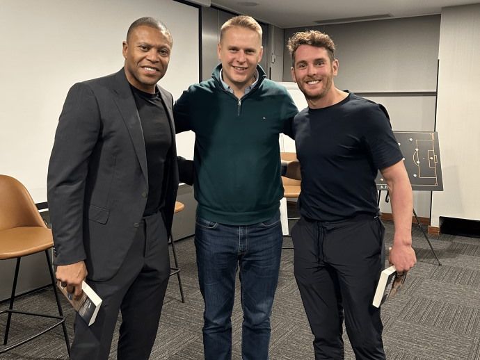 Julio Baptista e Ibai Gómez